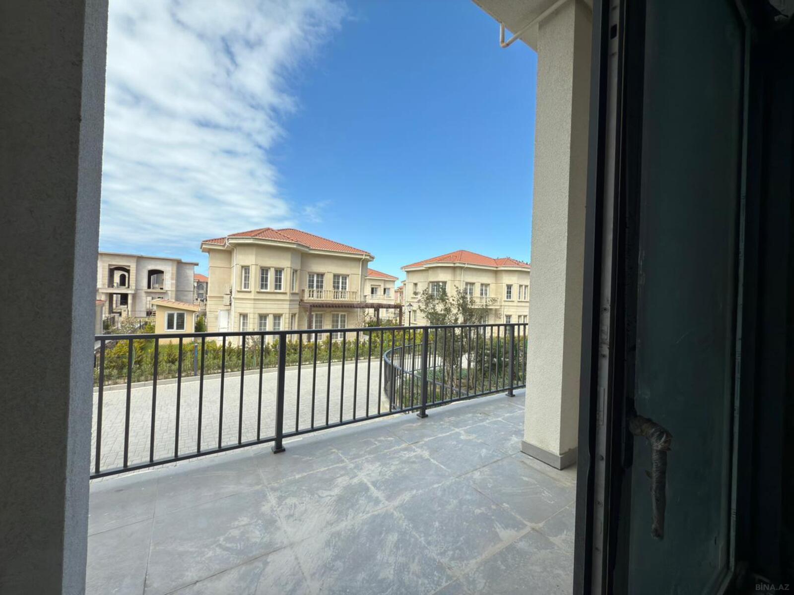 3-комн. новостройка - пос. Sea Breeze - 134 м² (7)