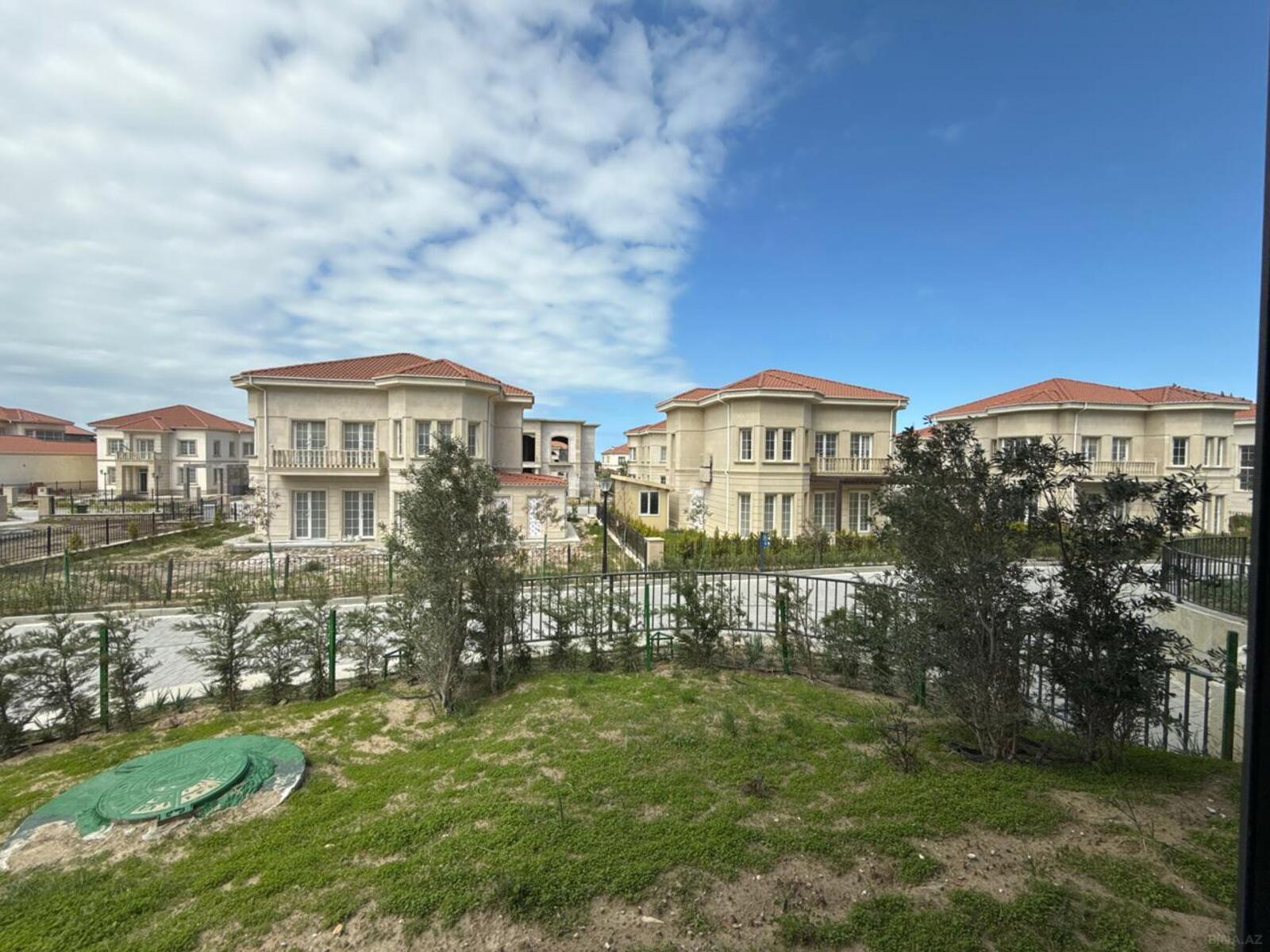 3-комн. новостройка - пос. Sea Breeze - 134 м² (3)