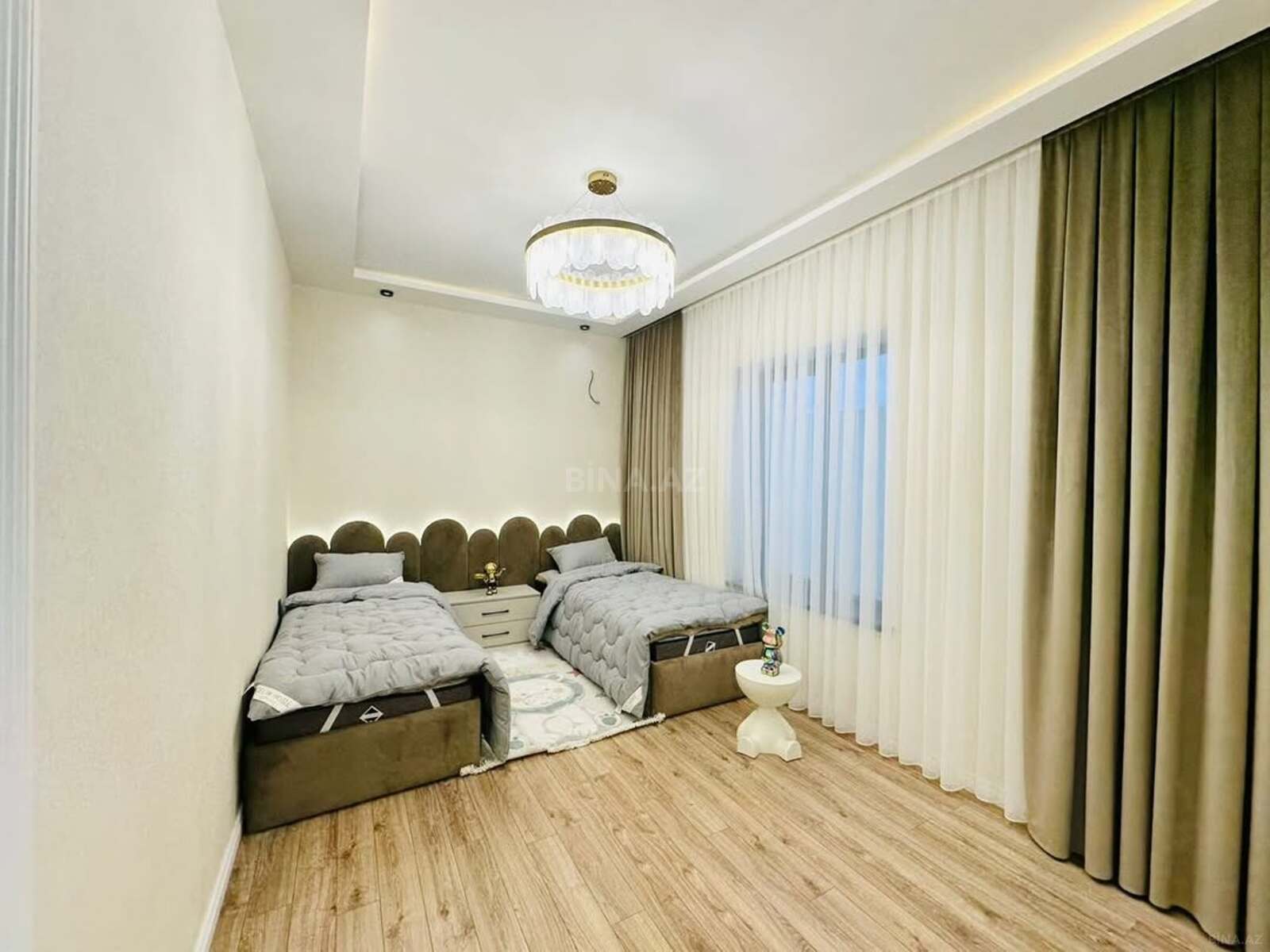 4-комн. дом/дача - пос. Sea Breeze - 300 м² (7)