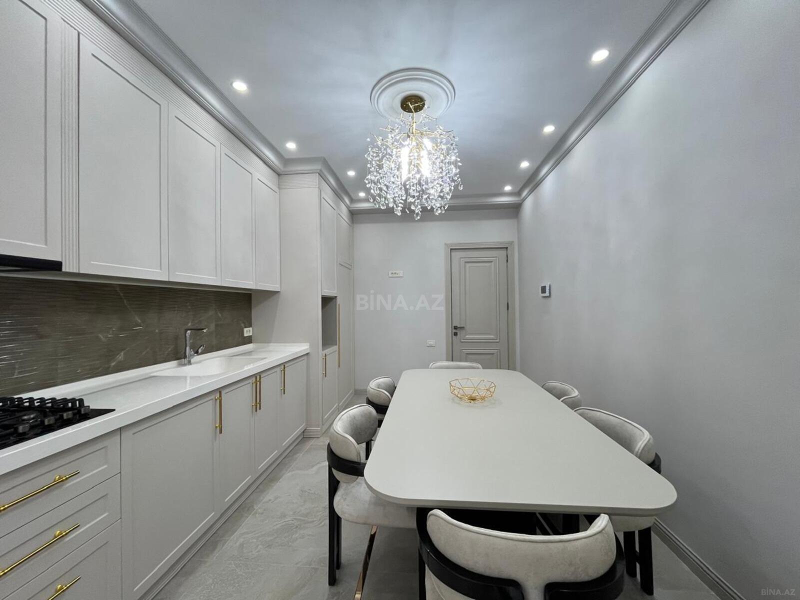 3-комн. новостройка - м. 8 ноября - 145 м² (15)