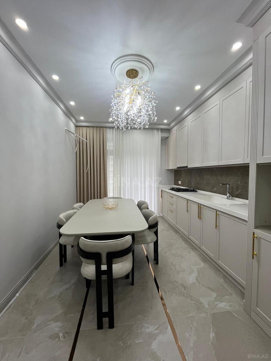 3-комн. новостройка - м. 8 ноября - 145 м² (18)