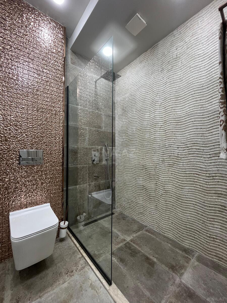 3-комн. новостройка - м. 8 ноября - 145 м² (26)