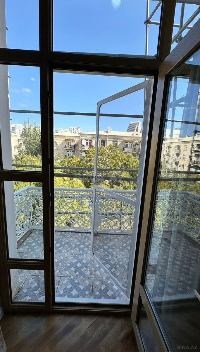 2-комн. вторичка - м. Элмляр Академиясы - 65 м² (12)