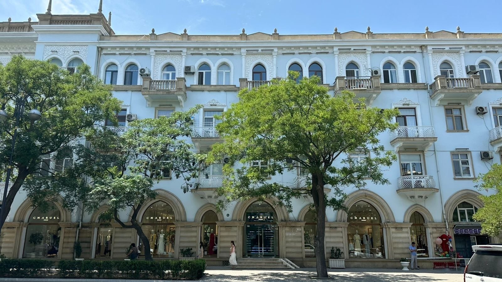 2-комн. вторичка - м. Элмляр Академиясы - 65 м² (1)