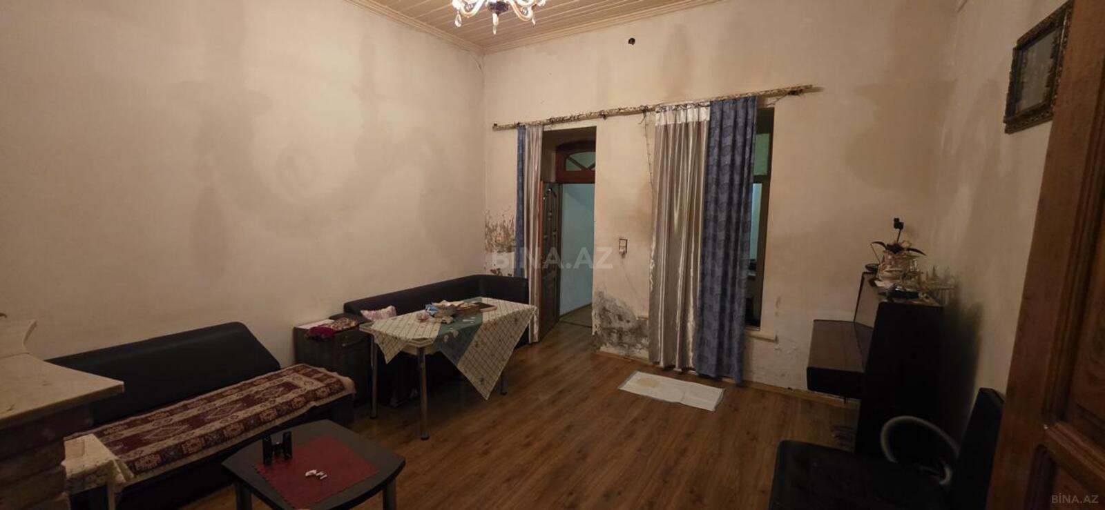 4-комн. вторичка - м. 28 мая - 80 м² (2)