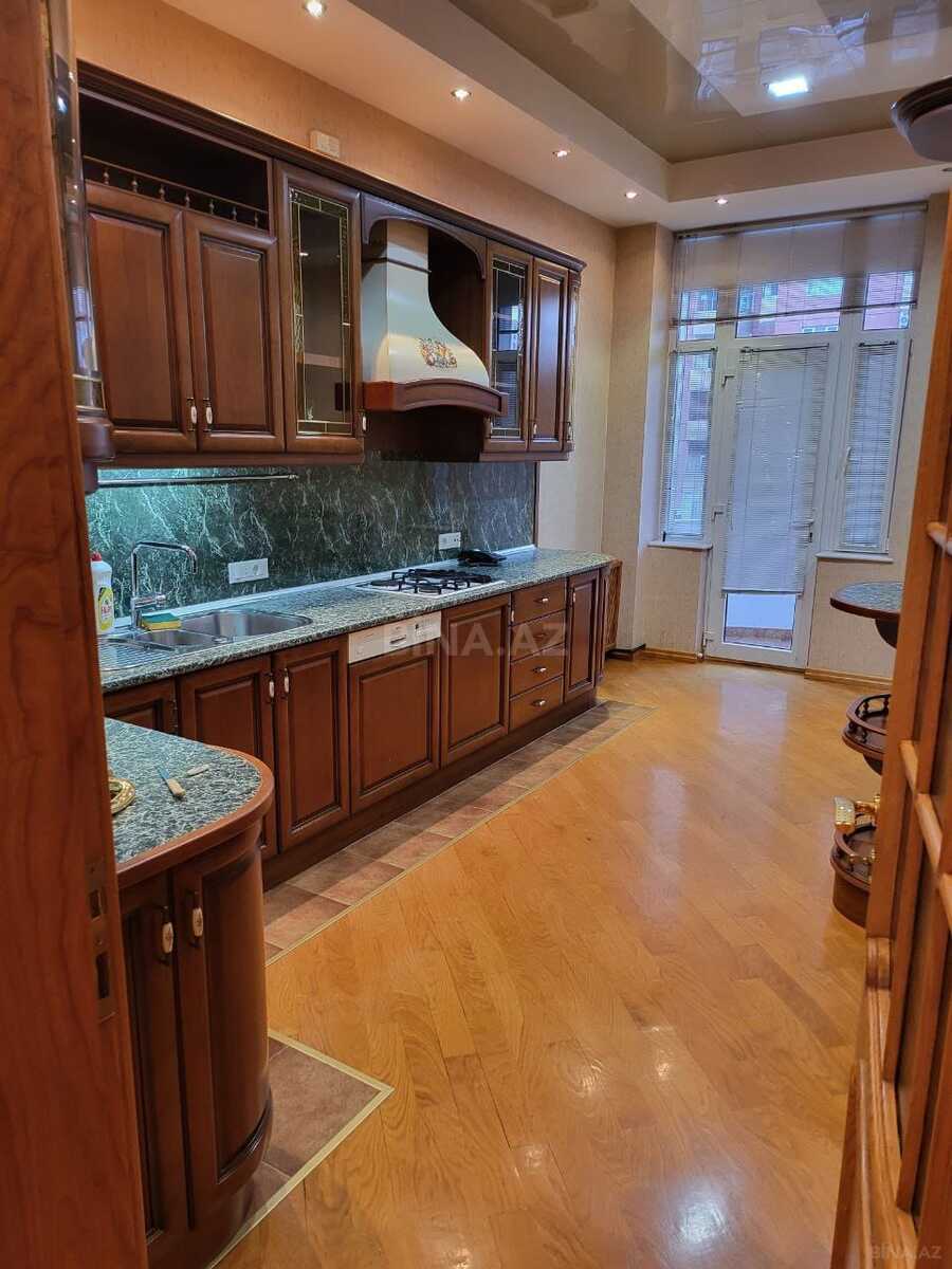 5-комн. новостройка - Наримановский  р. - 210 м² (17)