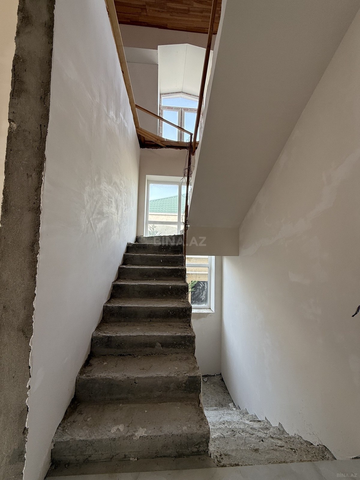 10-комн. дом/дача - пос. Говсан - 690 м² (23)