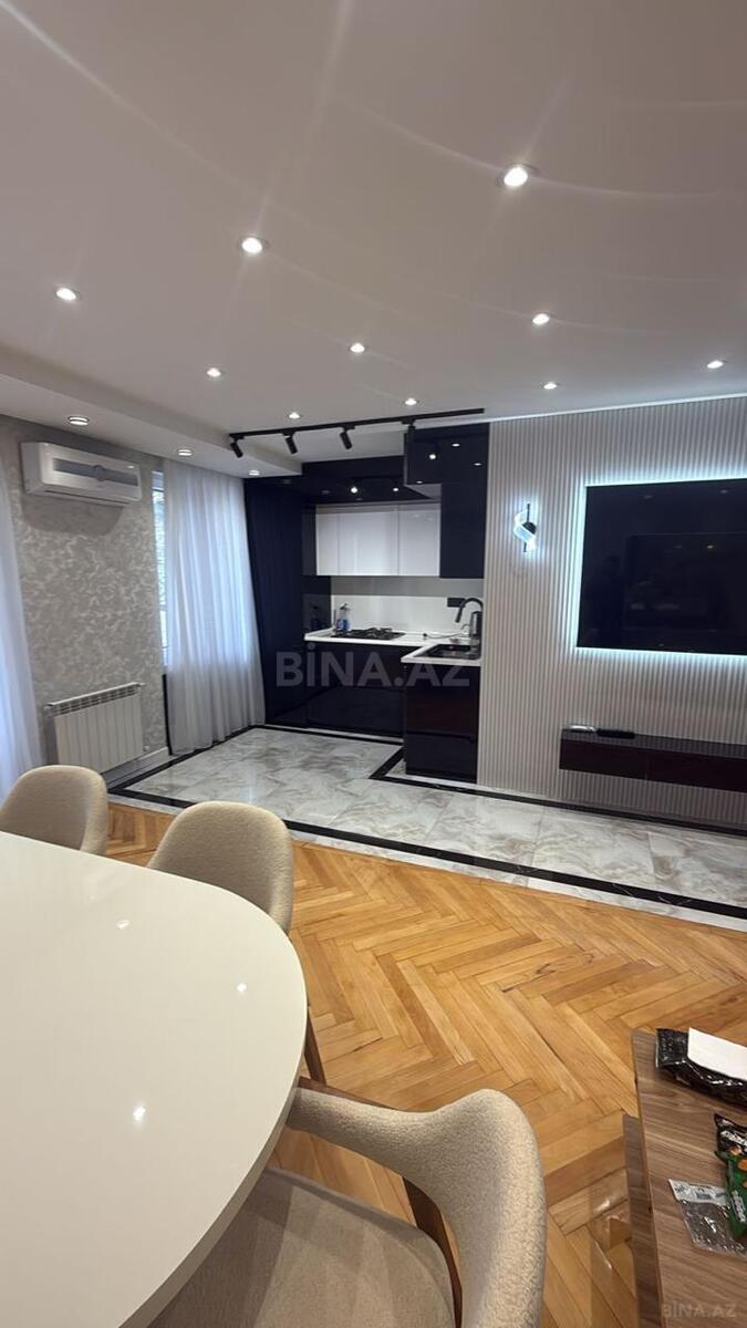 3-комн. вторичка - м. Сахил - 100 м² (2)