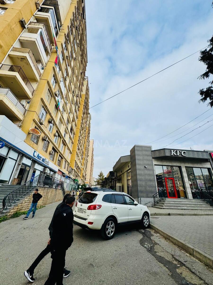 4-комн. новостройка - м. Ази Асланов - 160 м² (2)