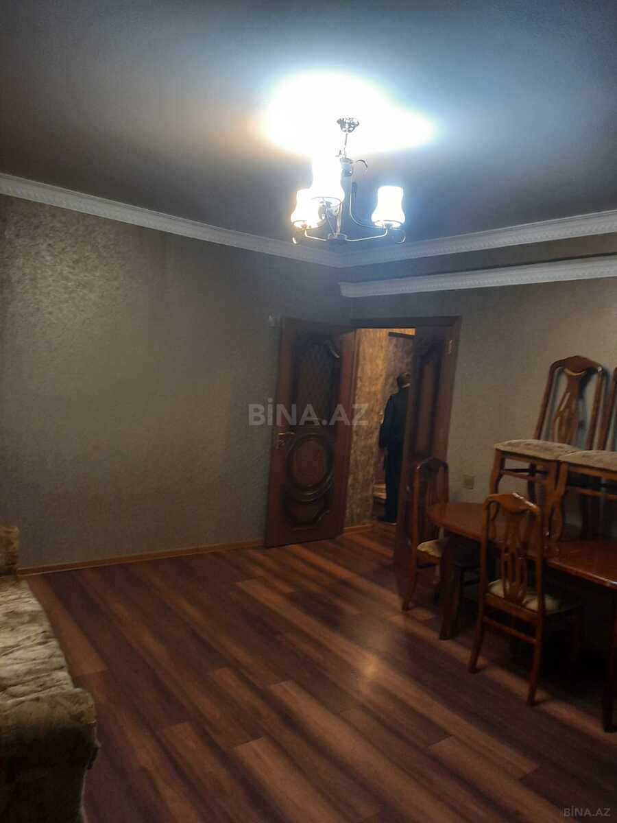 2-комн. вторичка - м. Иншаатчылар - 70 м² (12)