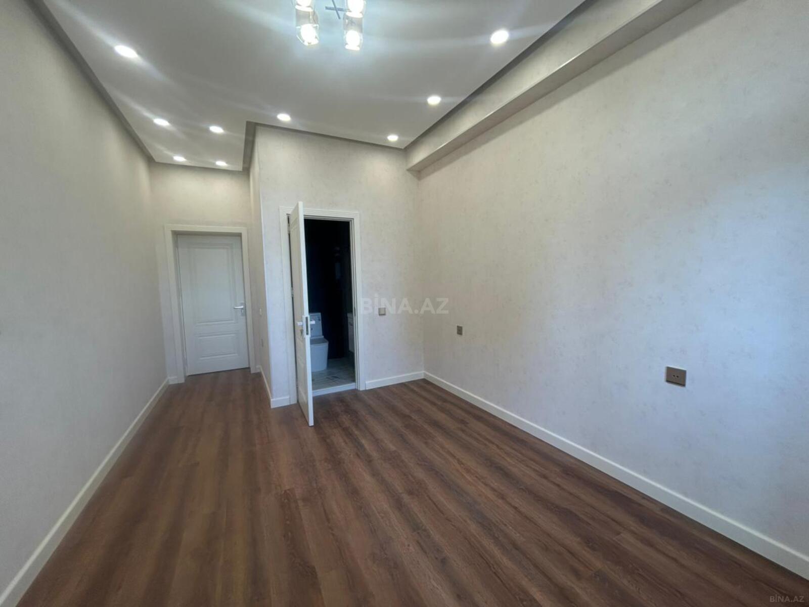 3-комн. новостройка - пос. 8-й мкр - 133 м² (9)