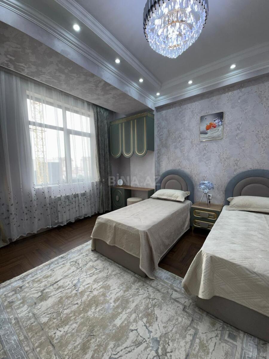 3-комн. новостройка - м. Кара Караев - 127 м² (13)