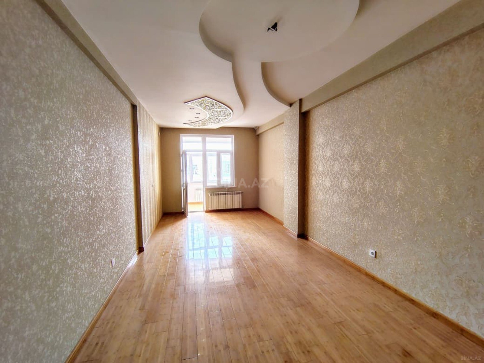 3-комн. новостройка - м. 8 ноября - 140 м² (2)