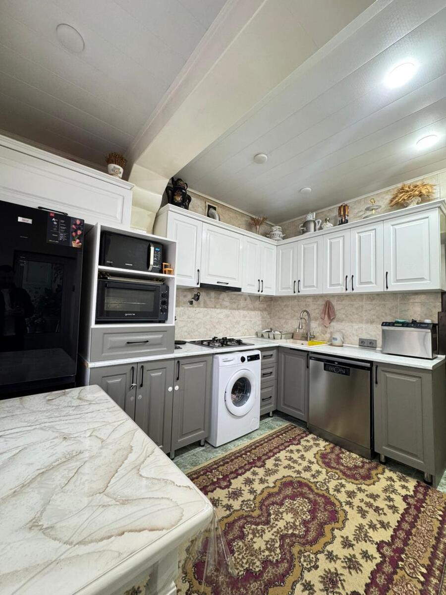 4-комн. вторичка - м. Кара Караев - 100 м² (3)