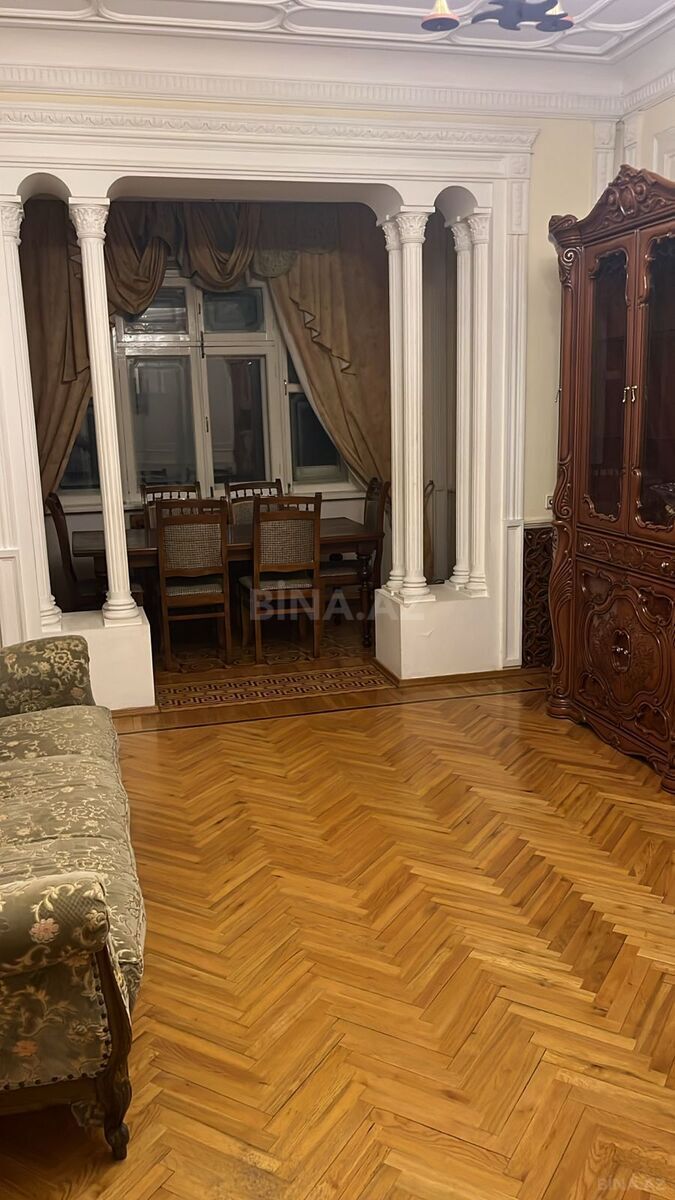 3-комн. вторичка - м. Ичеришехер - 90 м² (1)