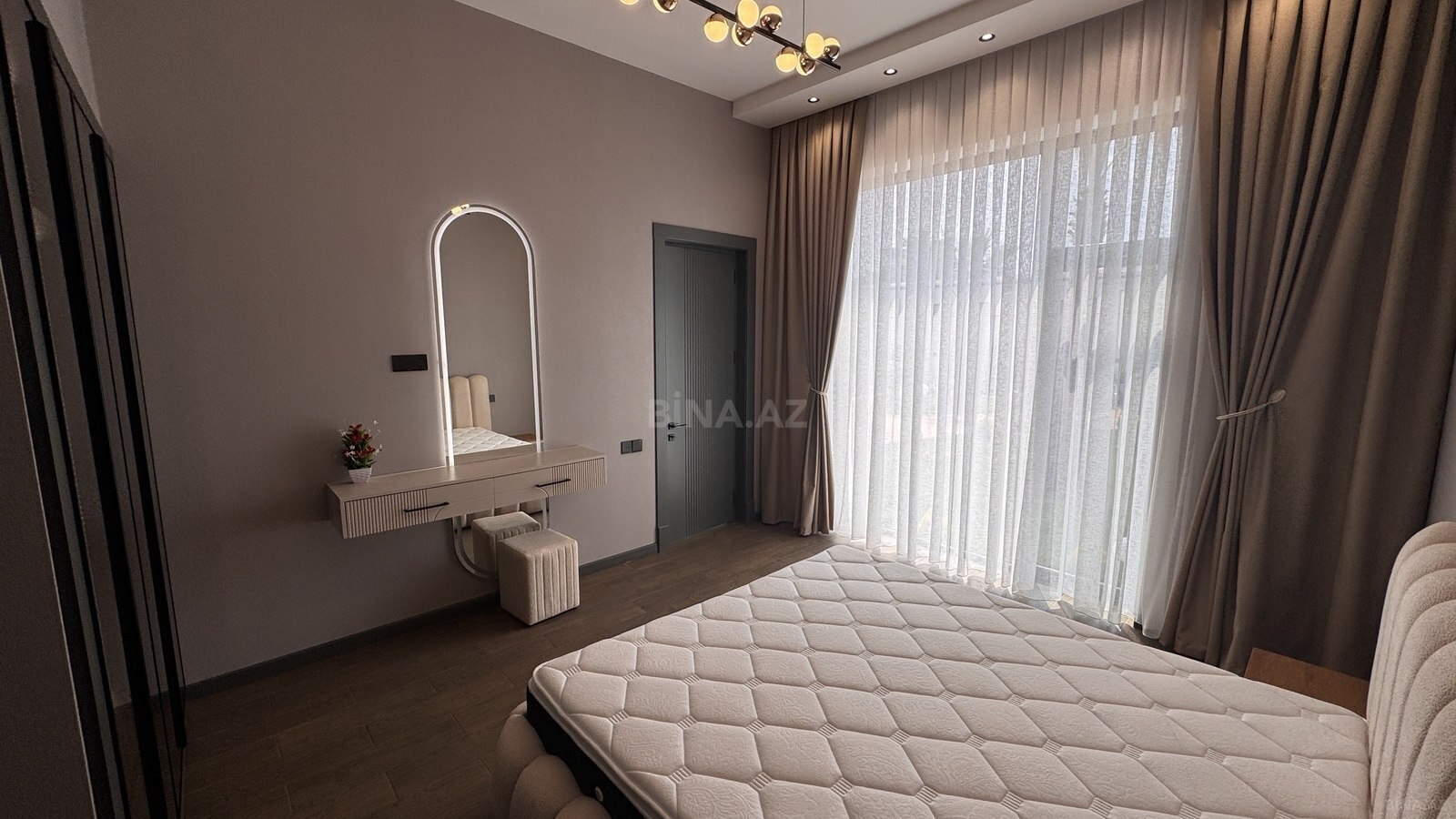 5-комн. дом/дача - пос. Мардакан - 250 м² (27)