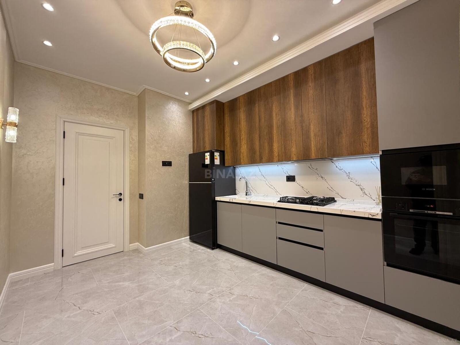3-комн. новостройка - м. 28 мая - 130 м² (8)