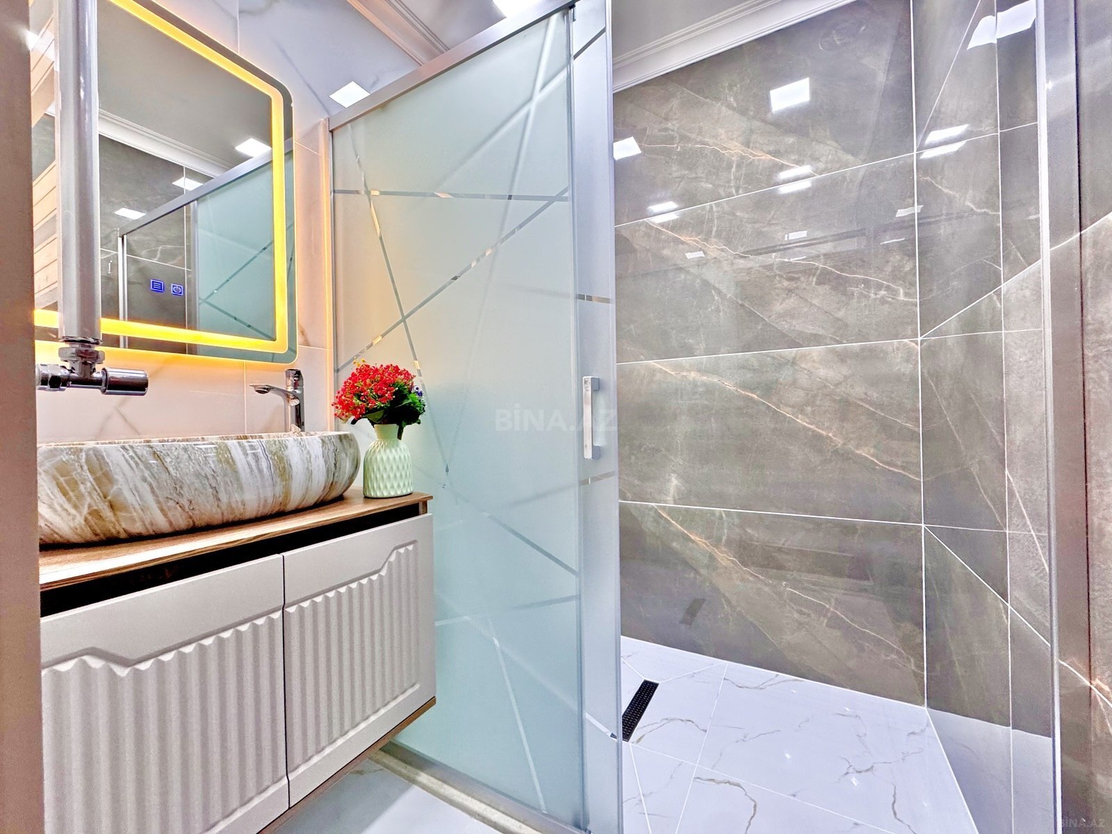 3-комн. новостройка - м. Кара Караев - 127 м² (20)