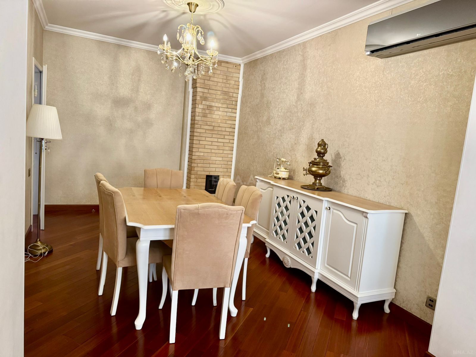 2-комн. вторичка - м. 28 мая - 70 м² (3)