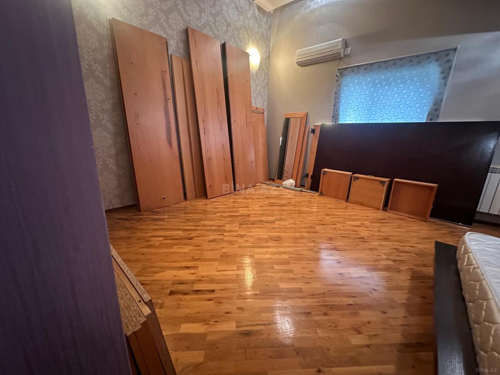 8 otaqlı həyət evi/bağ evi - Novxanı q. - 228 m² (18)