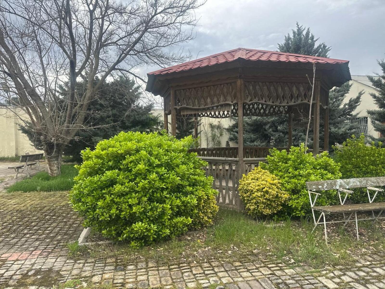 8 otaqlı həyət evi/bağ evi - Novxanı q. - 228 m² (8)