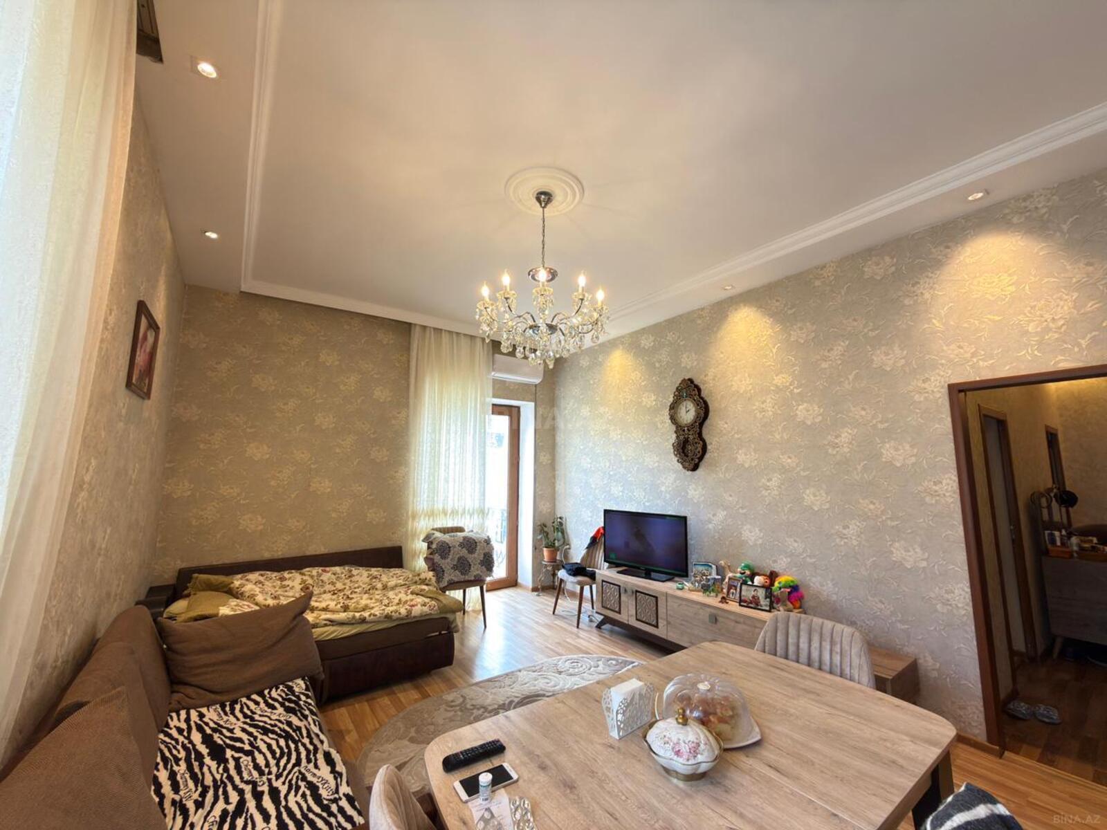 2-комн. вторичка - м. Элмляр Академиясы - 60 м² (2)