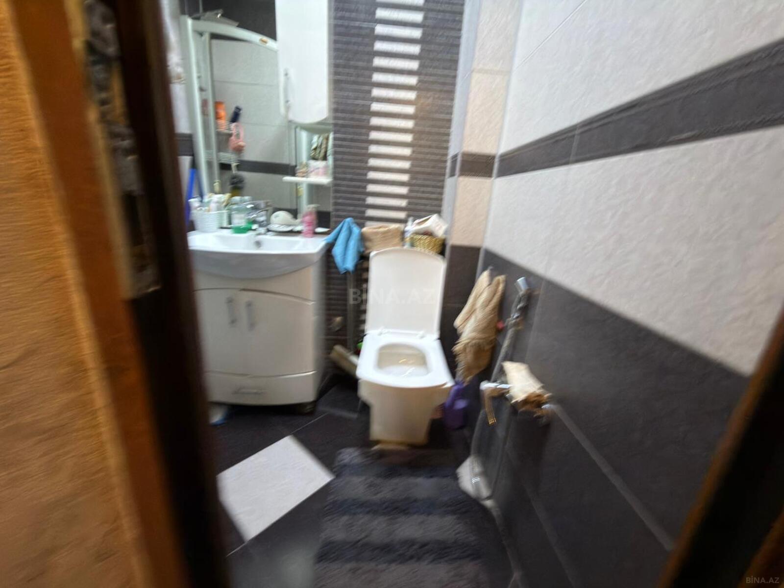 2-комн. вторичка - м. Элмляр Академиясы - 60 м² (13)