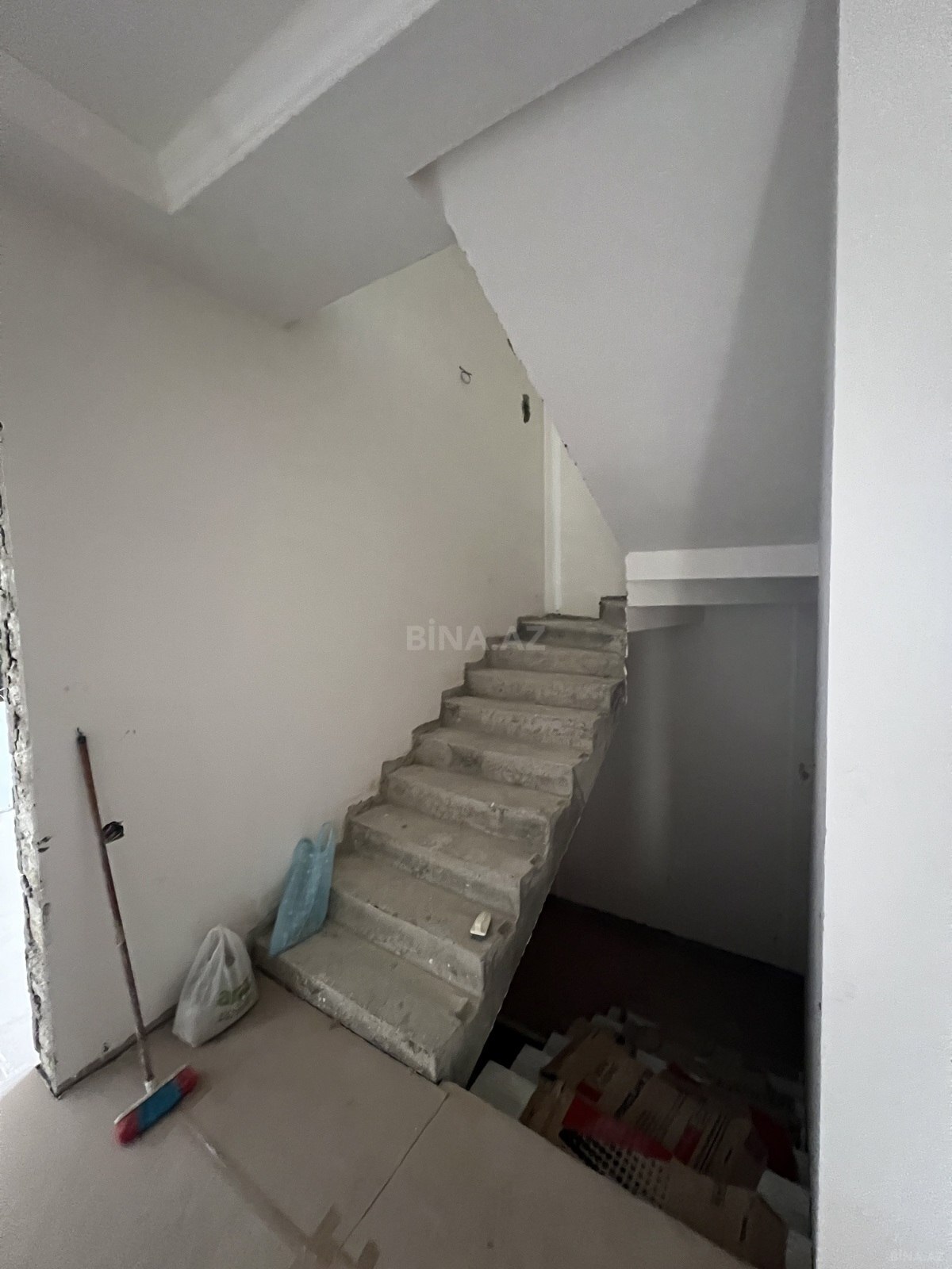 6-комн. дом/дача - пос. Карачухур - 280 м² (4)
