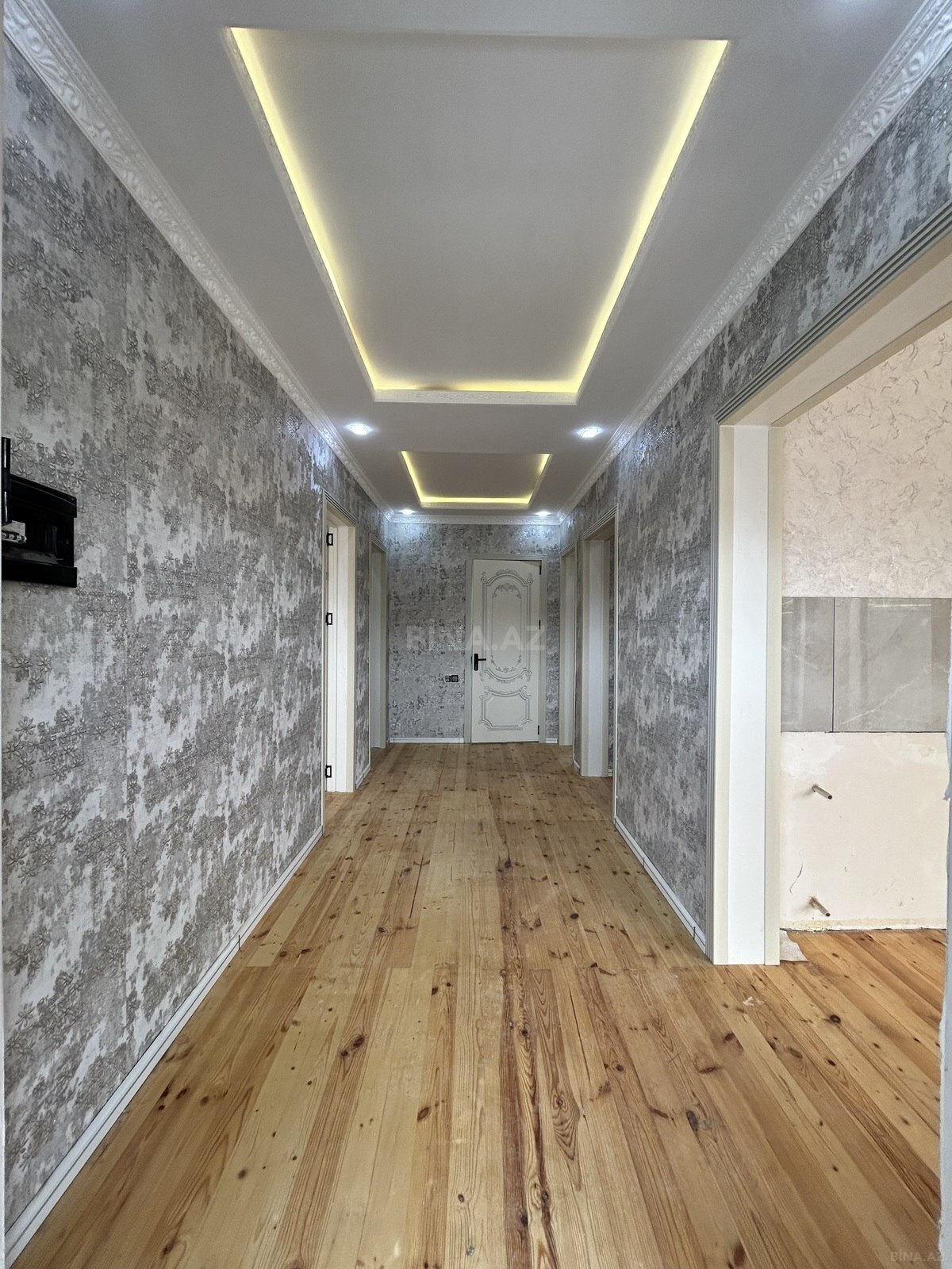 6-комн. дом/дача - пос. Бина - 240 м² (8)