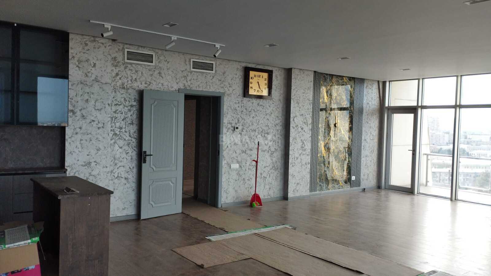 3-комн. офис - м. Элмляр Академиясы - 150 м² (8)
