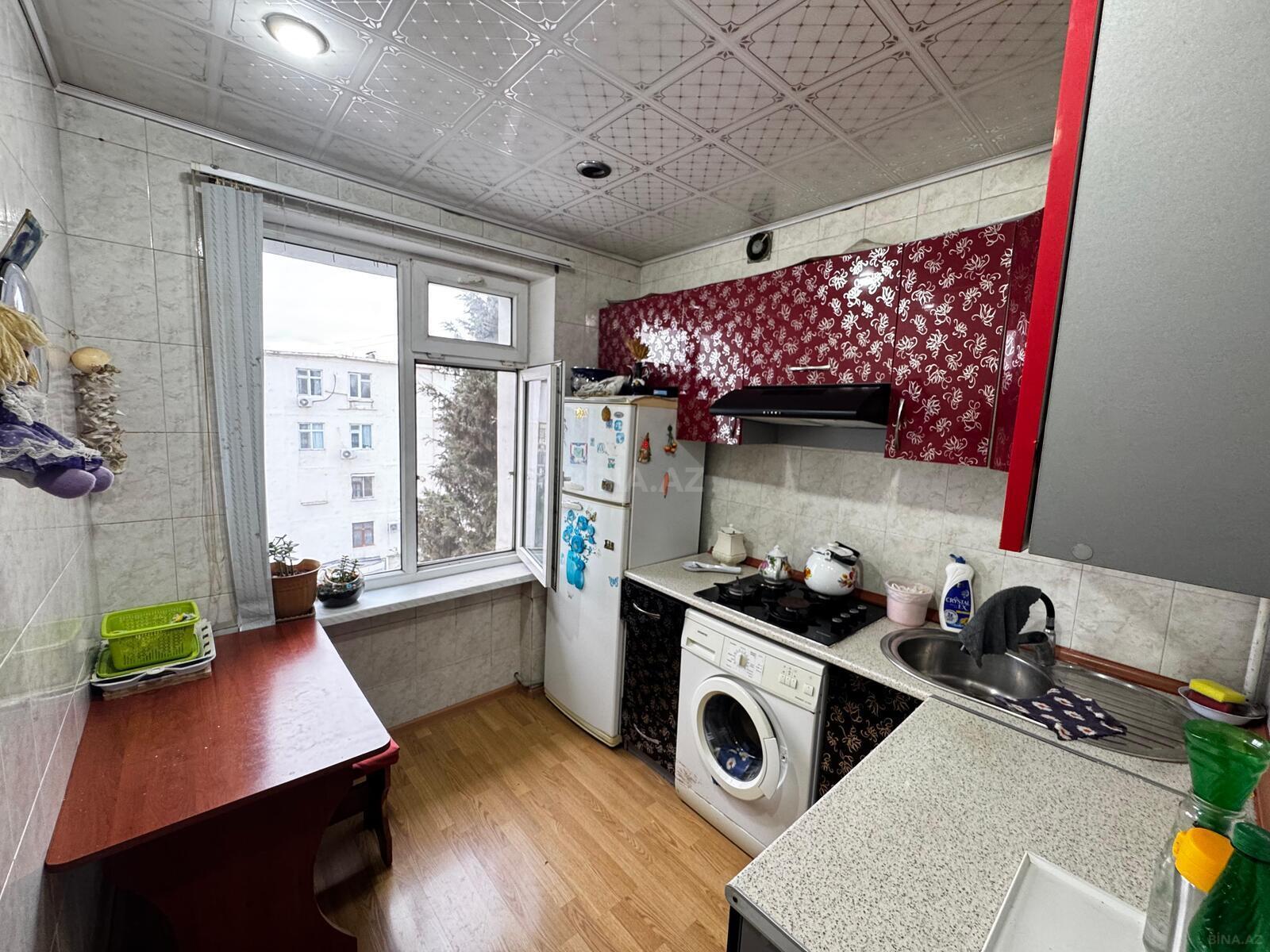 3-комн. вторичка - м. Азадлыг проспекти - 80 м² (21)