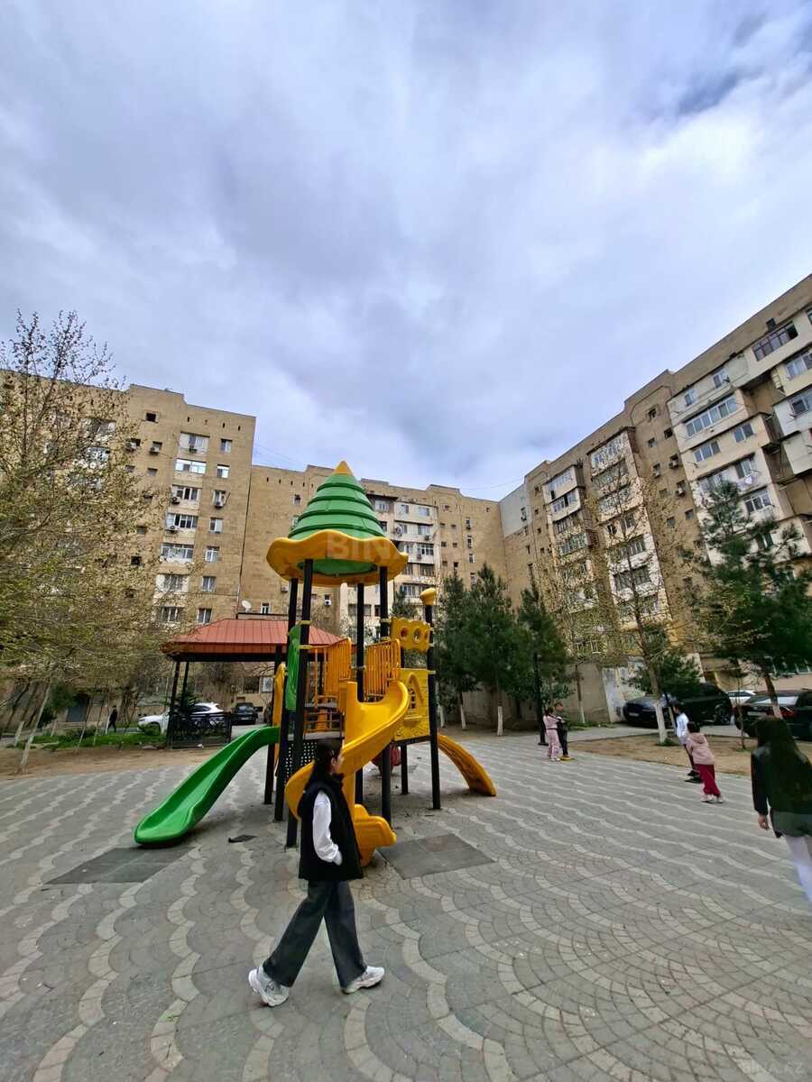 3-комн. вторичка - м. Элмляр Академиясы - 85 м² (28)