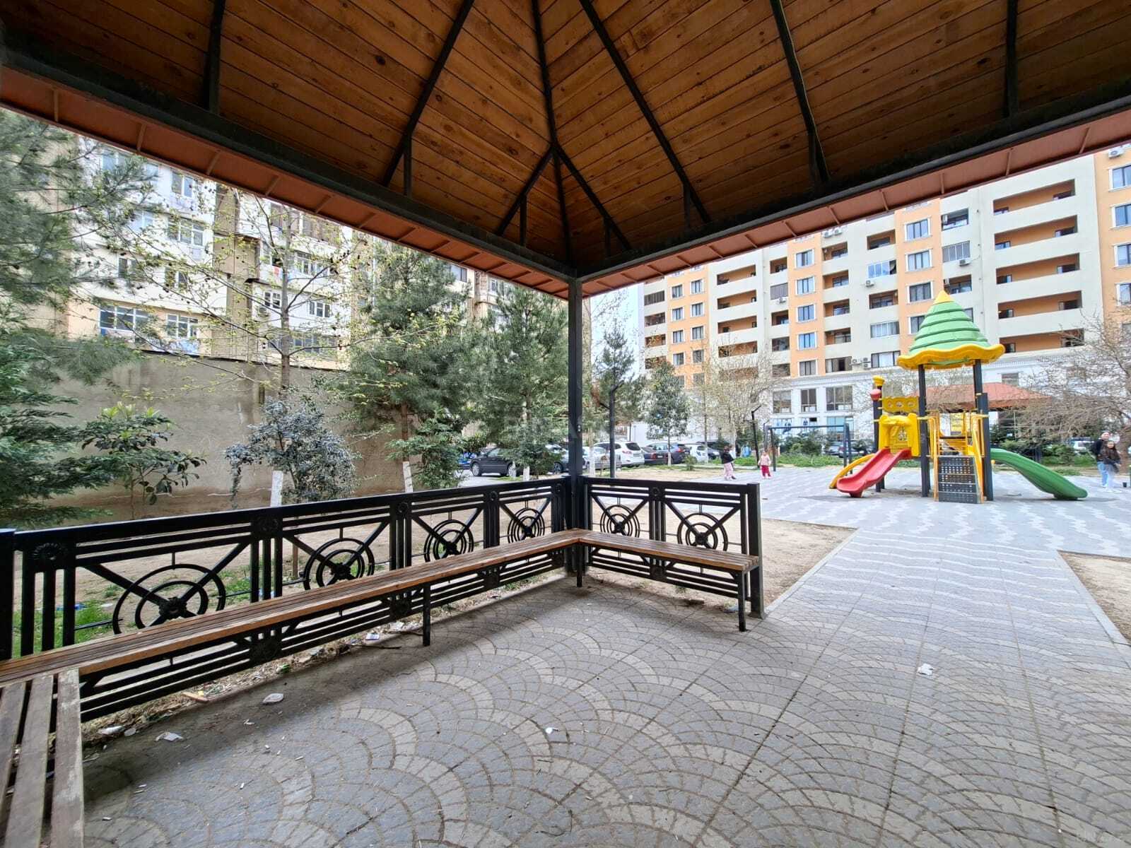 3-комн. вторичка - м. Элмляр Академиясы - 85 м² (30)