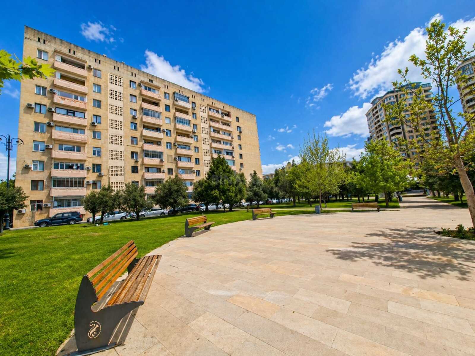 4-комн. вторичка - м. Элмляр Академиясы - 120 м² (2)