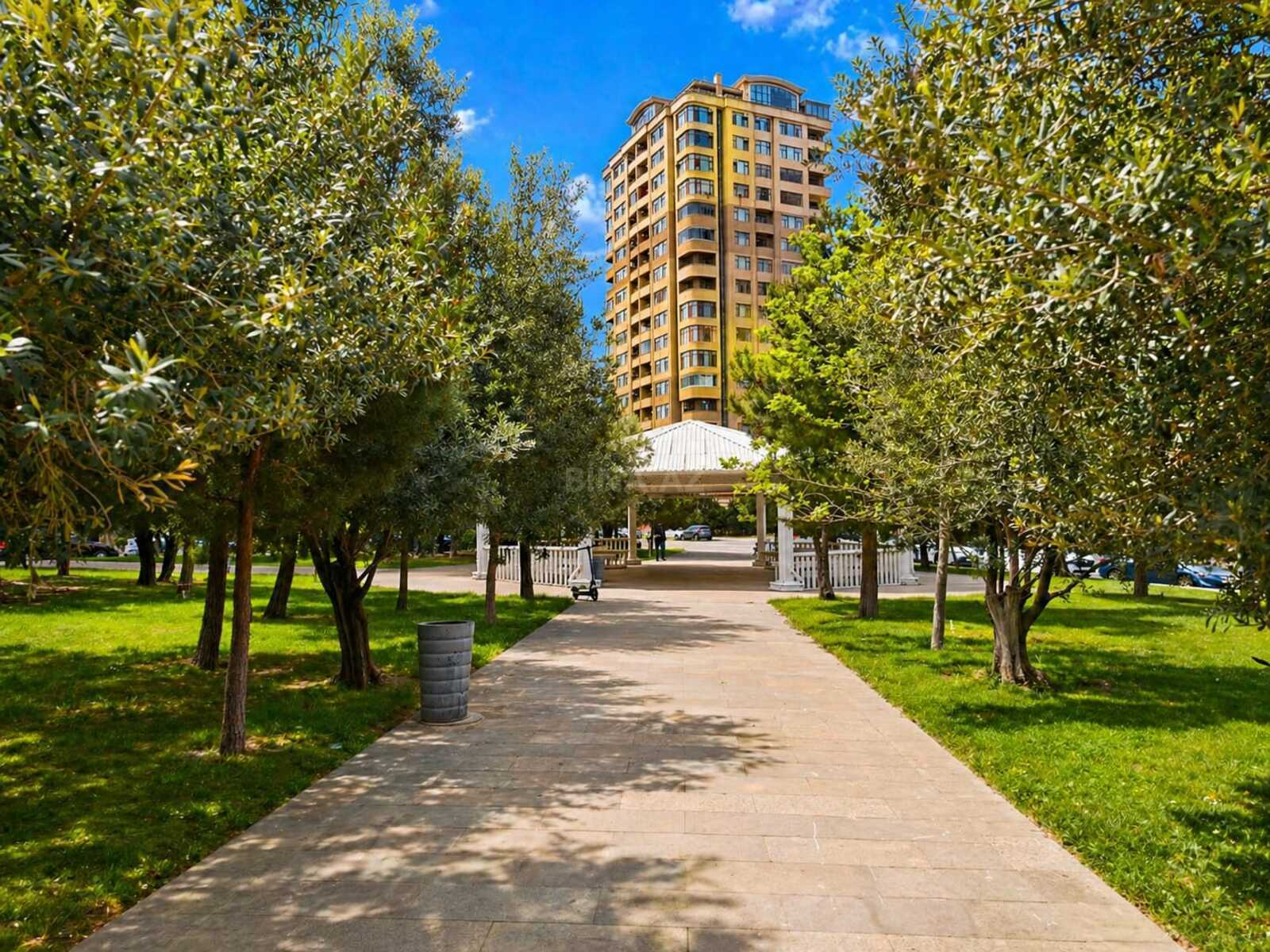 4-комн. вторичка - м. Элмляр Академиясы - 120 м² (3)