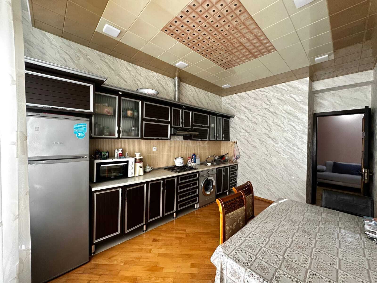 3 otaqlı yeni tikili - 20 Yanvar m. - 140 m² (7)