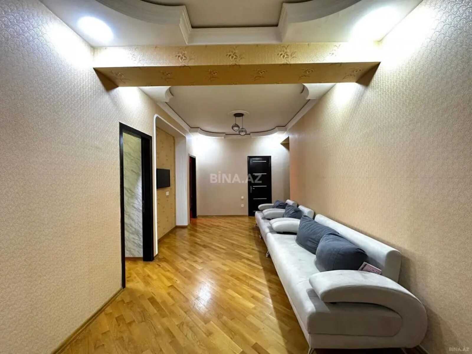 3 otaqlı yeni tikili - 20 Yanvar m. - 140 m² (8)