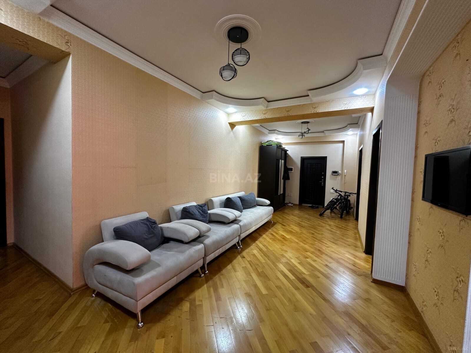 3 otaqlı yeni tikili - 20 Yanvar m. - 140 m² (9)