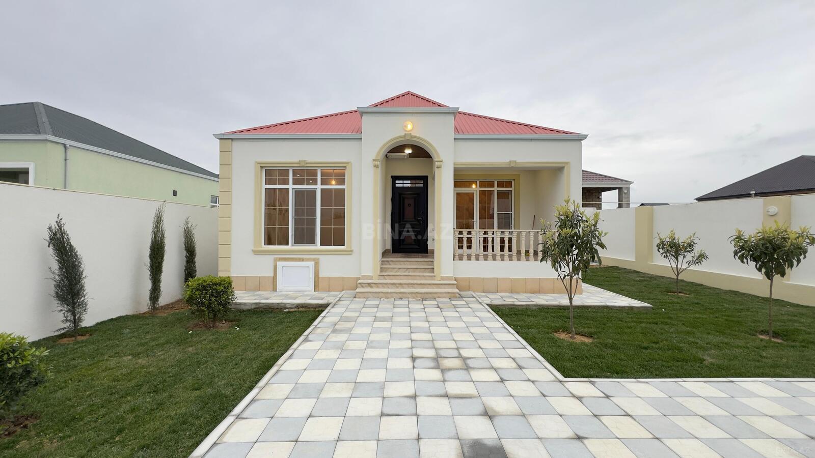 3 otaqlı həyət evi/bağ evi - Binə q. - 130 m² (1)