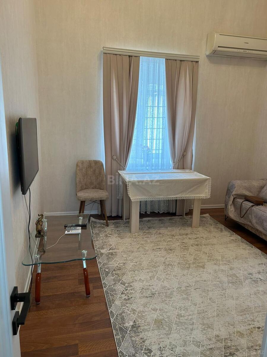2-комн. вторичка - м. Сахил - 60 м² (2)