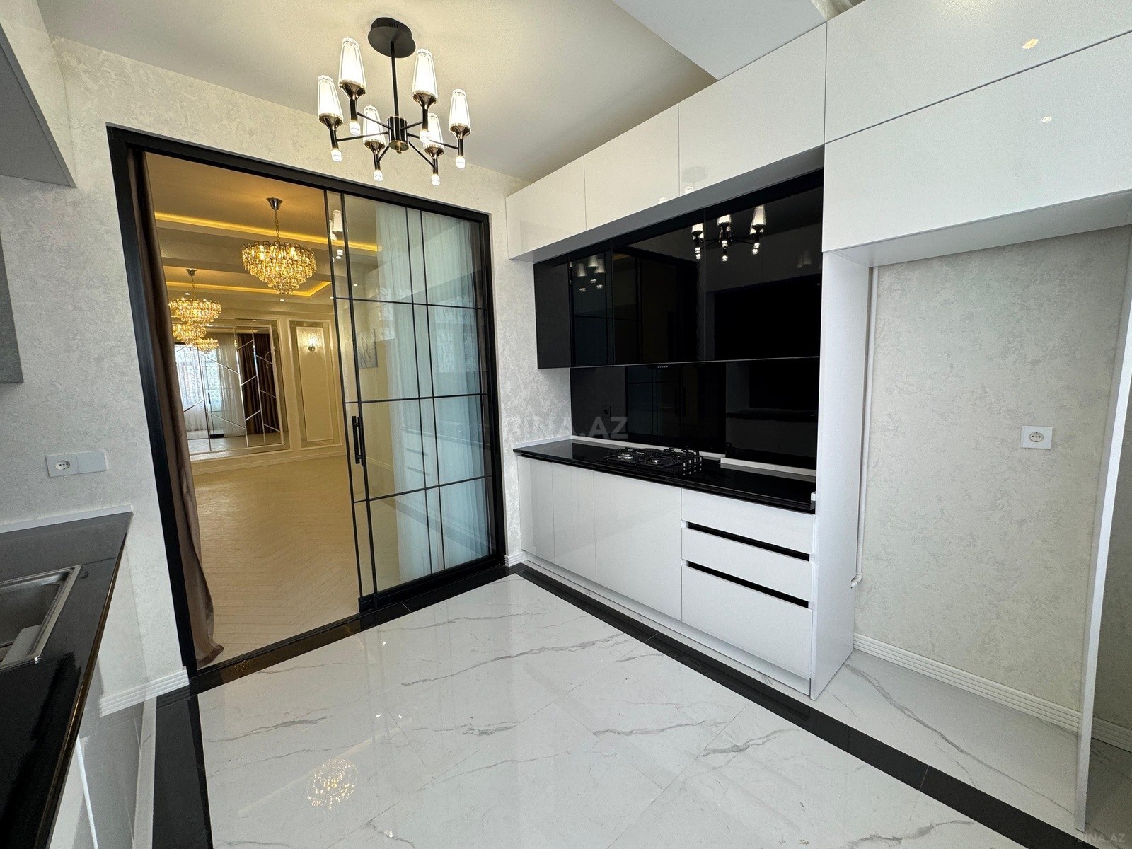 3-комн. новостройка - м. 28 мая - 105 м² (8)