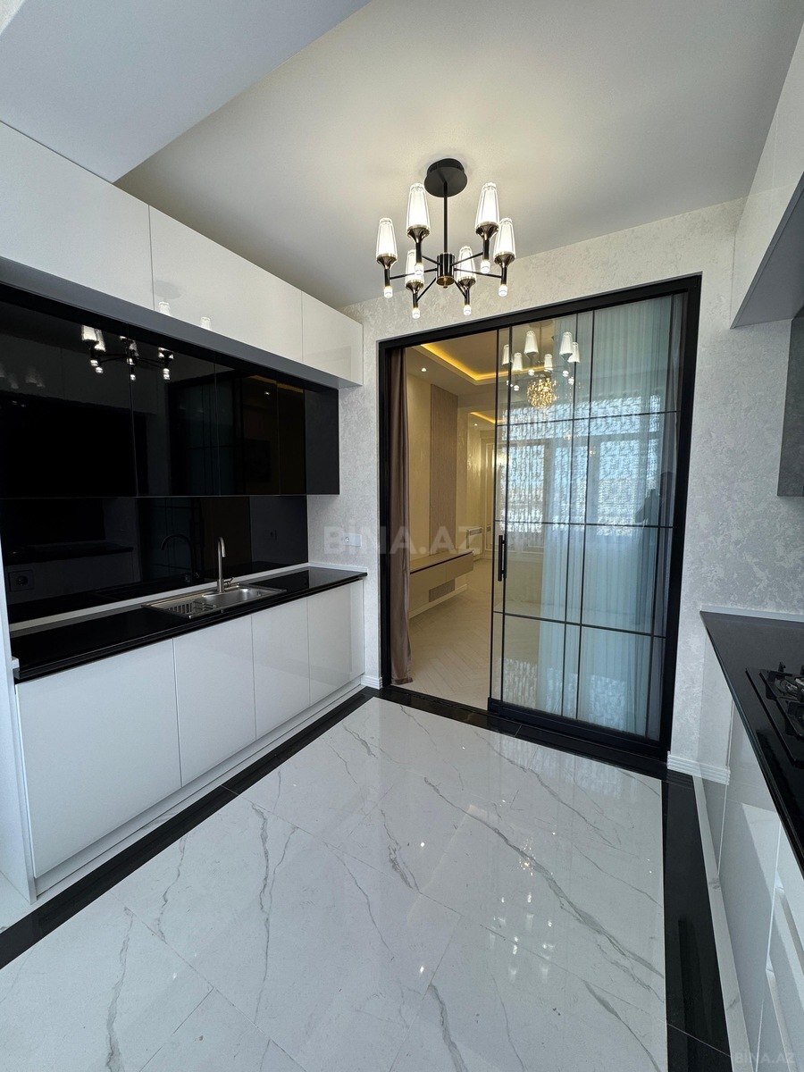 3-комн. новостройка - м. 28 мая - 105 м² (7)