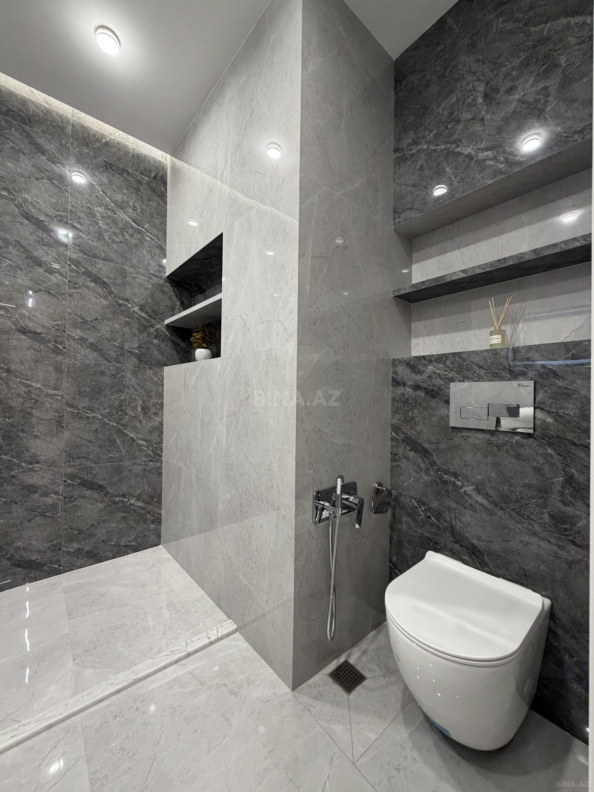 3-комн. новостройка - Насиминский р. - 102 м² (17)