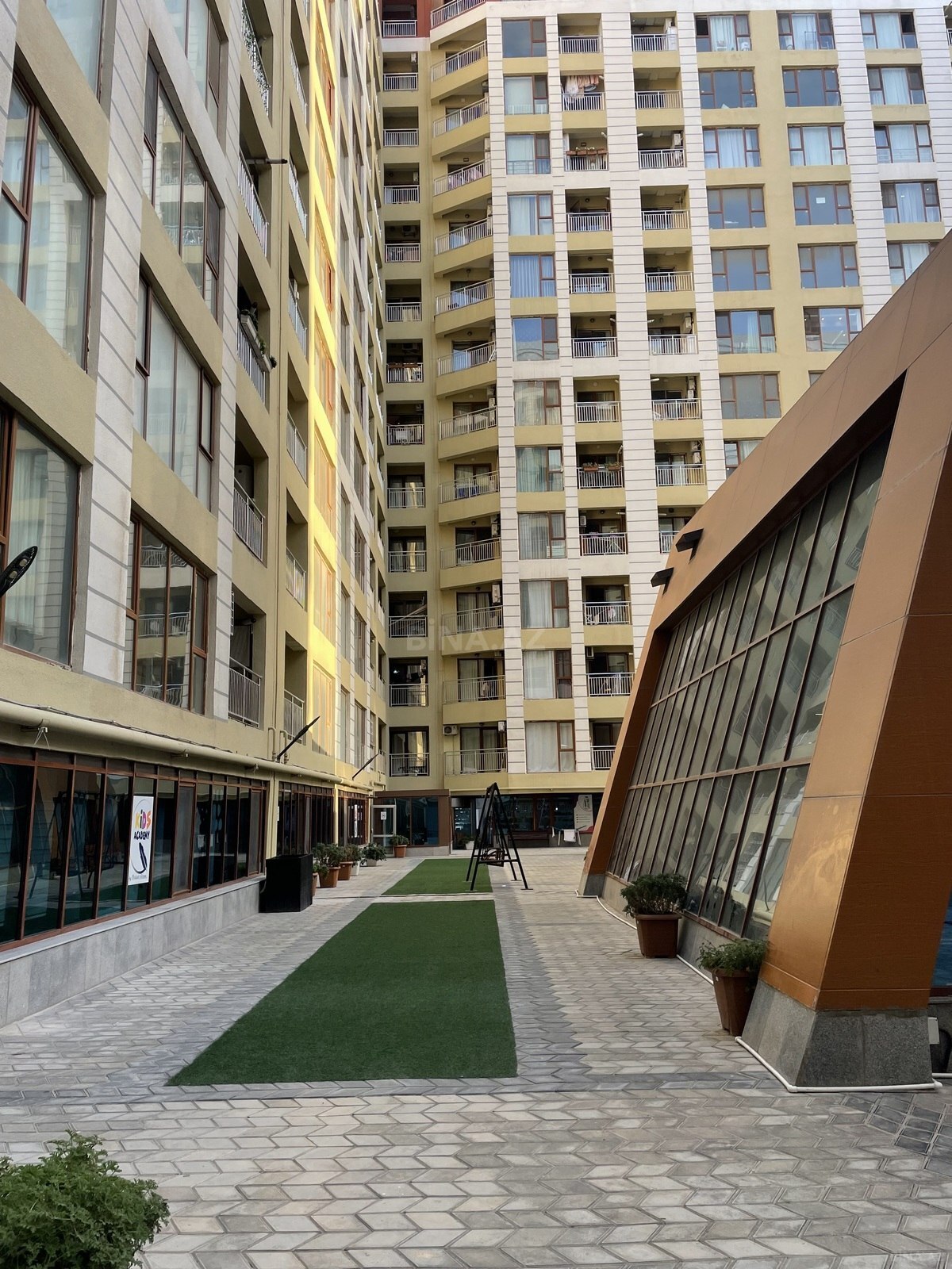 3-комн. новостройка - м. Шах Исмаил Хатаи - 140 м² (24)