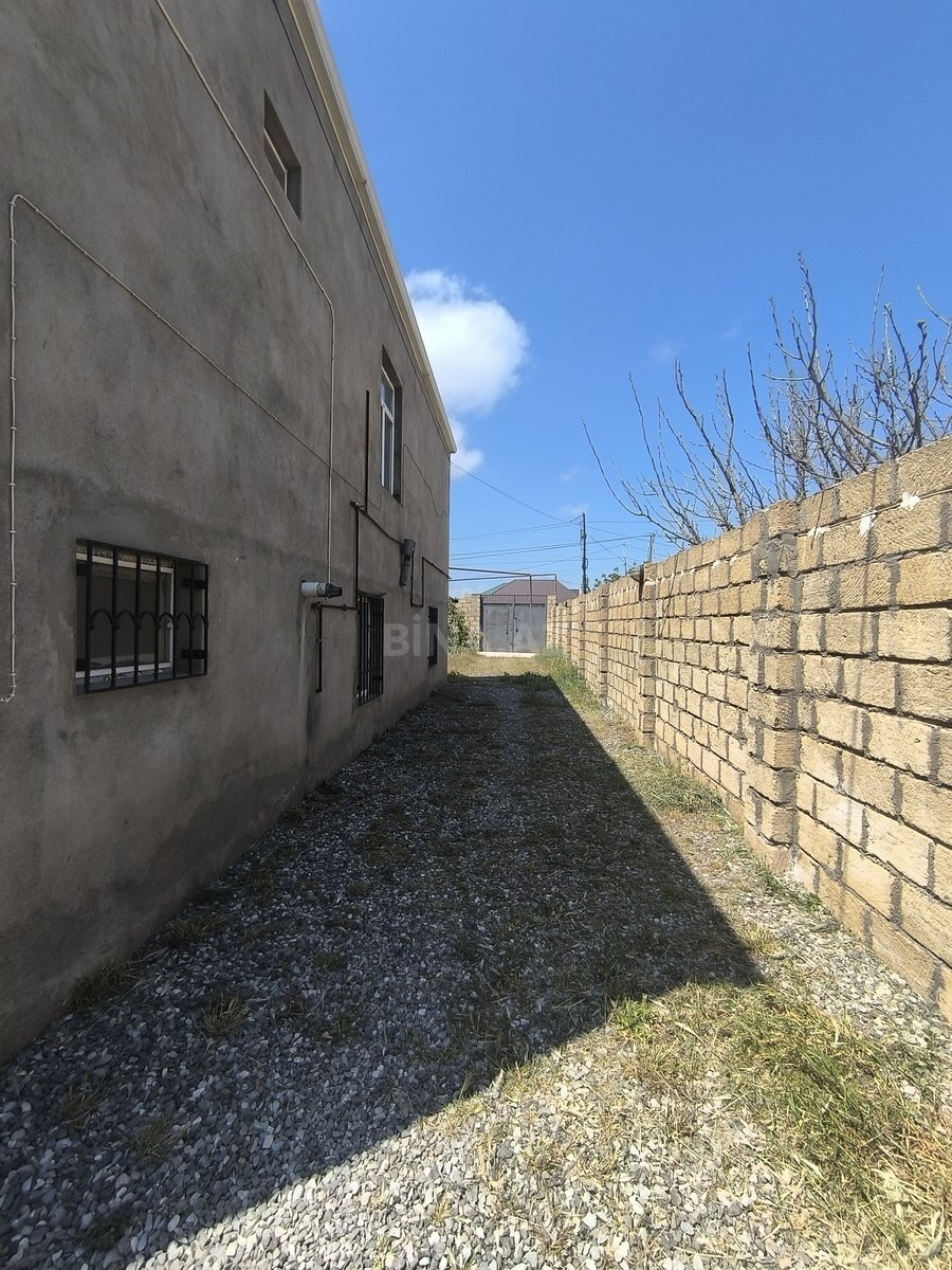 4 otaqlı həyət evi/bağ evi - Novxanı q. - 300 m² (4)