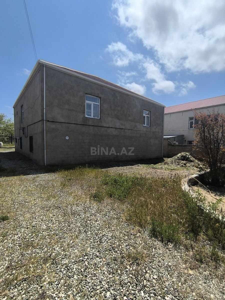 4 otaqlı həyət evi/bağ evi - Novxanı q. - 300 m² (2)