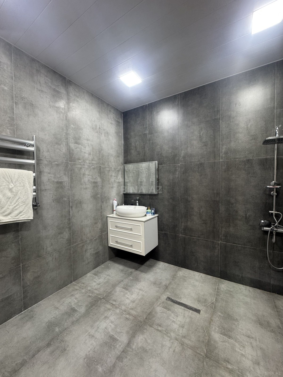 6 otaqlı həyət evi/bağ evi - Badamdar q. - 220 m² (17)