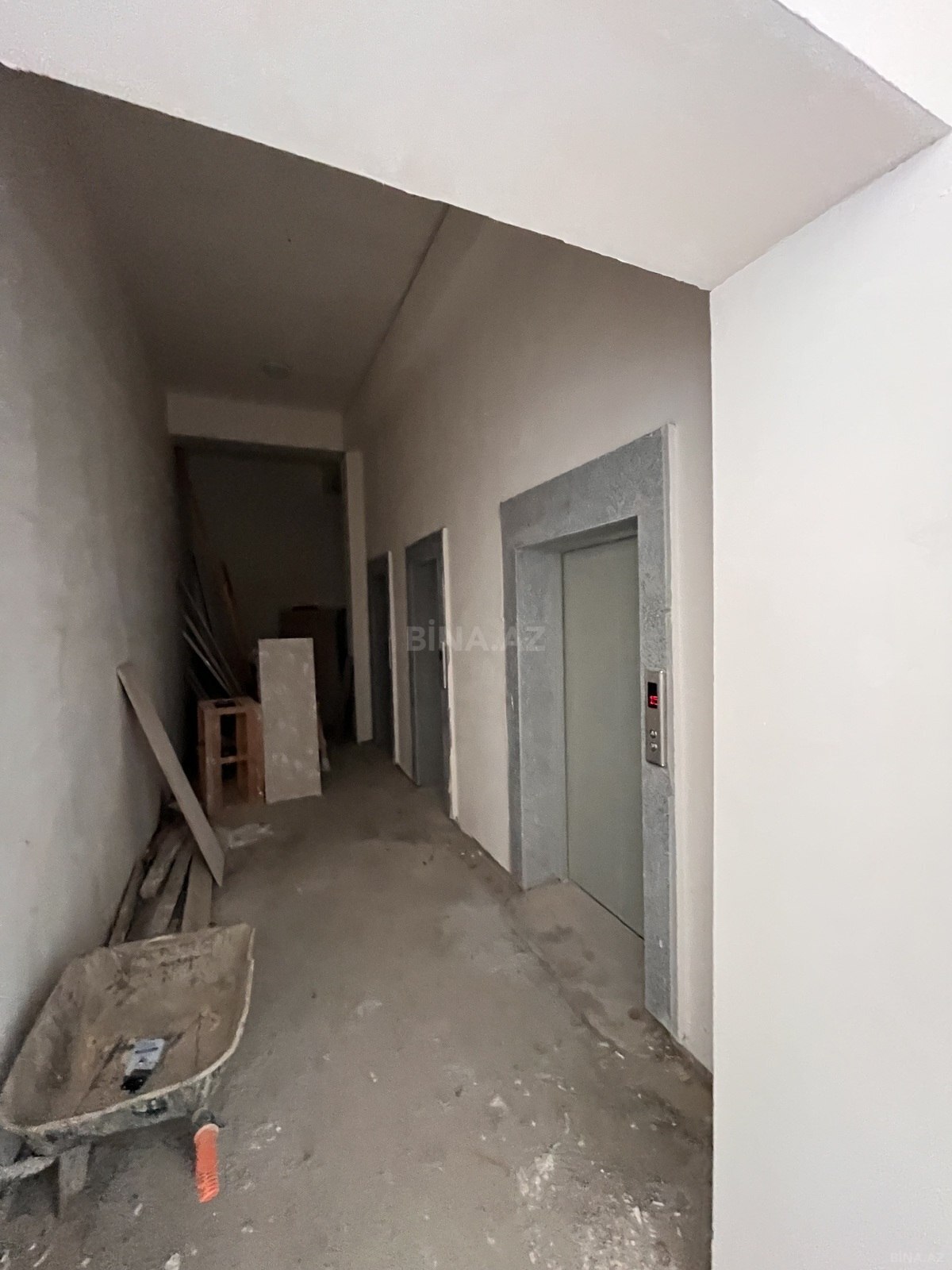 Объект - м. Азадлыг проспекти - 326 м² (4)