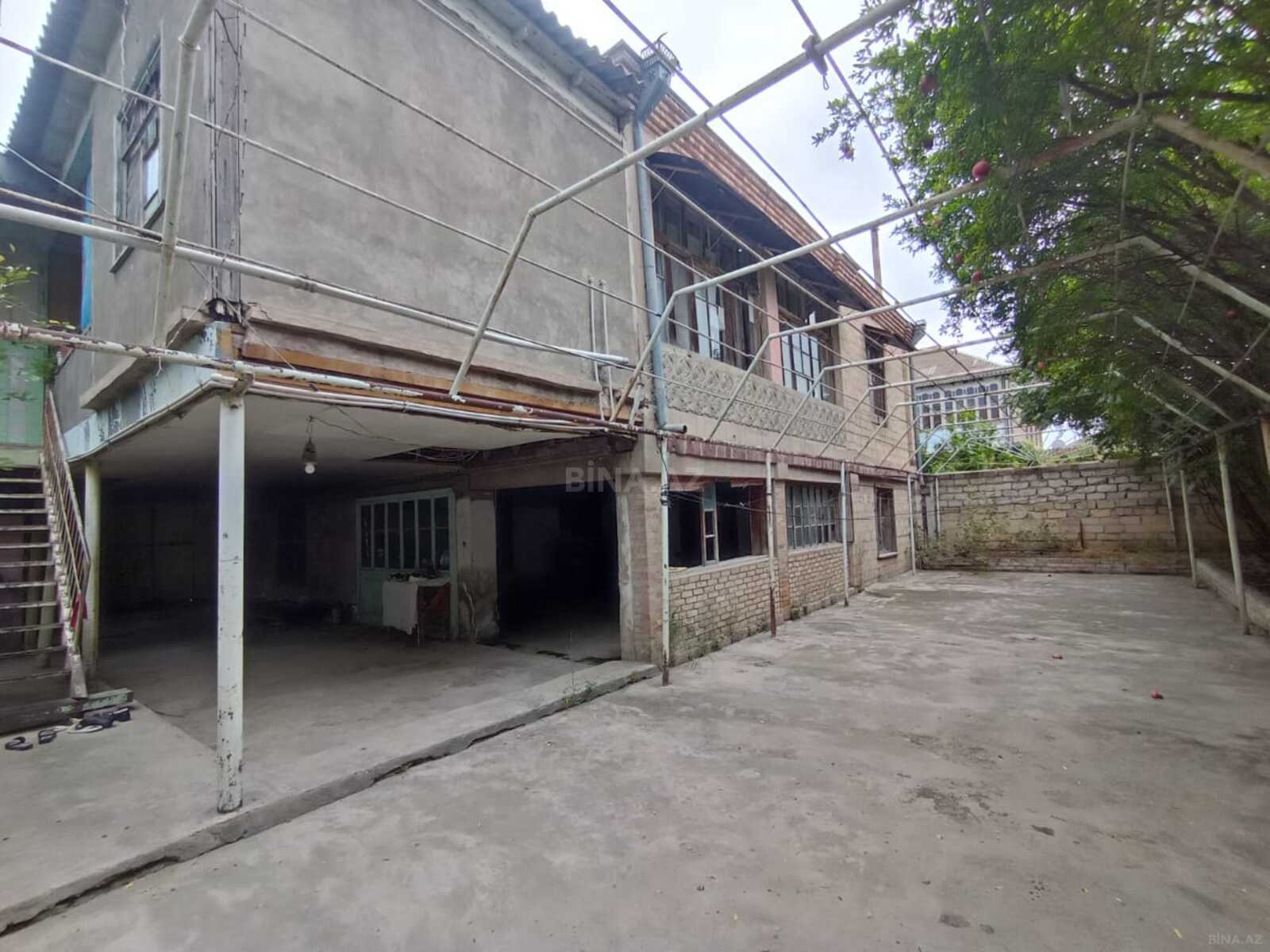 7-комн. дом/дача - Евлах - 260 м² (1)
