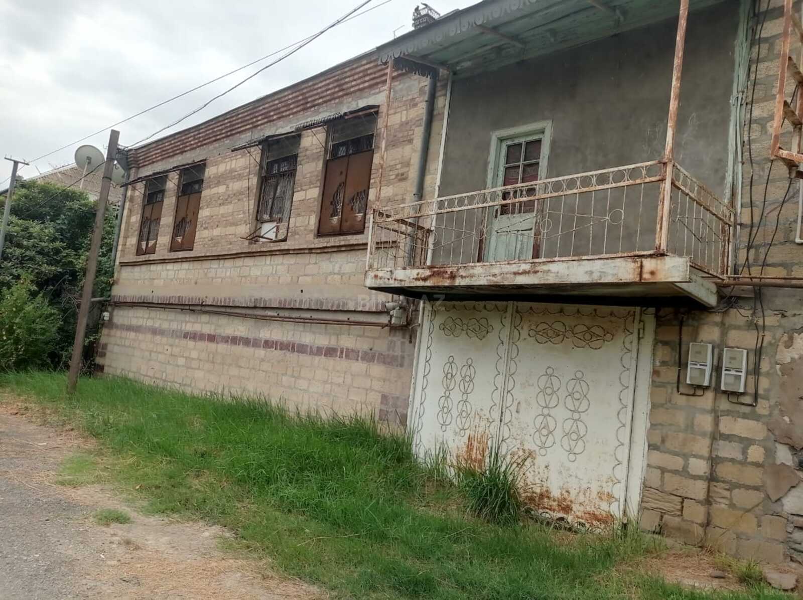 7-комн. дом/дача - Евлах - 260 м² (2)